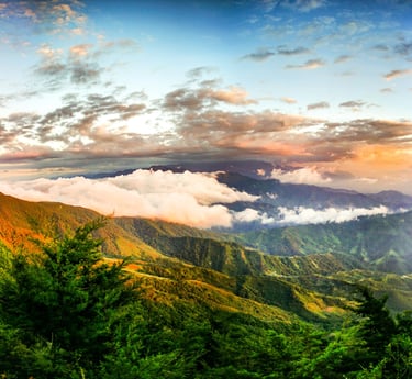 Panoramic views of the Sierra nevada mountains