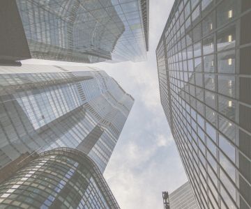 Edificios de grandes organizaciones con alto nivel de empleo