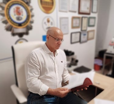 Luis Santos, criminólogo técnico‑científico y presidente vitalicio de ANICRIM