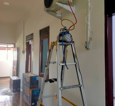 proses service ac vacuum di wates oleh teknisi
