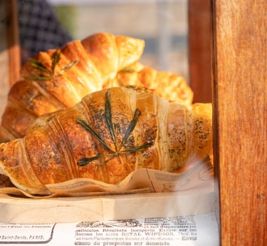 Croissant Cafe Francais