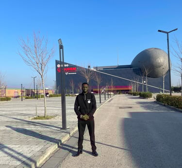 Tanaka Muvezwa at Bursa, Businessman Tanaka Muvezwa