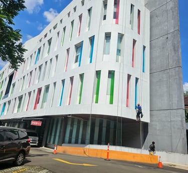 Pengecatan Exterior 