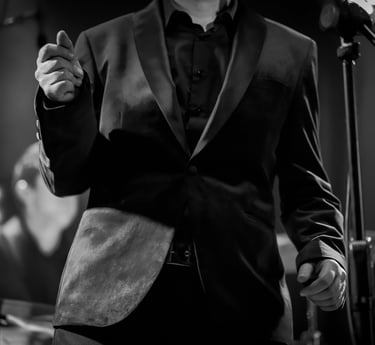 West Midlands Wedding band, Party band, Corporate band.  
