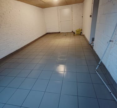 Carrelage de garage par Carréno