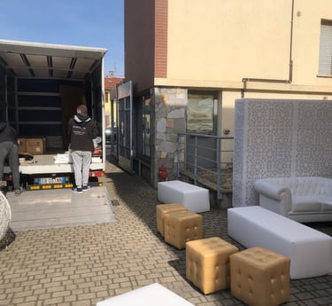 Festa private, diciottesimi, eventi aziendali, aperitivi, pronti per ogni richiesta di allestimento