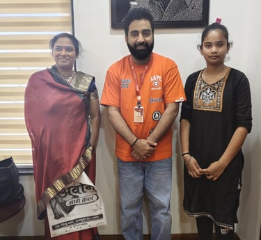 Vikash Sharma with women beneficiaries of the foundation's women empowerment program