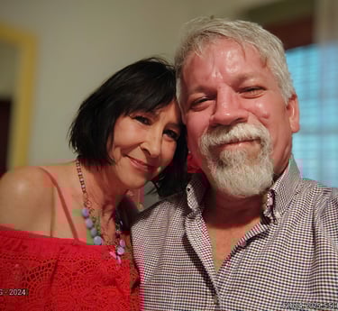 A picture of Daryl and Janet Graybill, the owners.