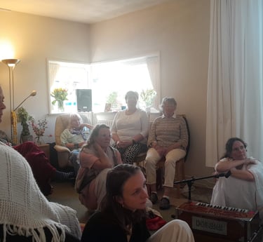 Vedanta meditatie bijeenkomst in IVS centrum Bhagavan in Malden