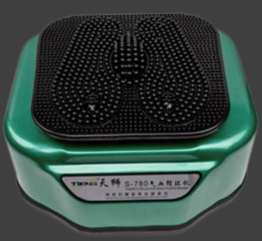 a green and black foot massager with a black and white foot pad