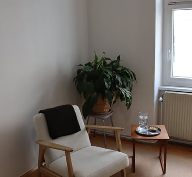 Der Therapieraum aus der Praxis von Psychologe Bruno Amanshauser