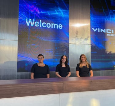 vinci hostesses crew