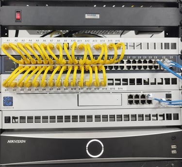 instalacion de cableado estructurado, nvr hikivision, udp-pro ubquiti para empresa en Los Mochis