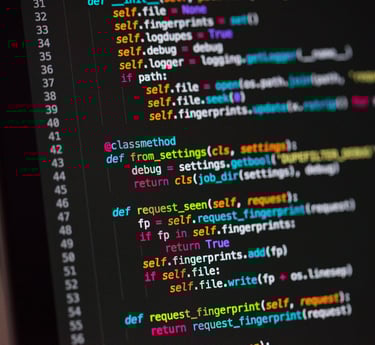 Pantalla de programador desarrollando software
