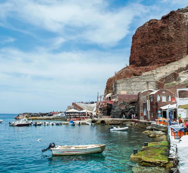 Ammoudi Bay, Santorini (picture from pexels)