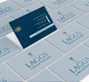 Papelaria com identidade visual criada pela Delinear para