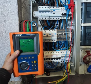 Mediciones de tierra con herramienta de precision