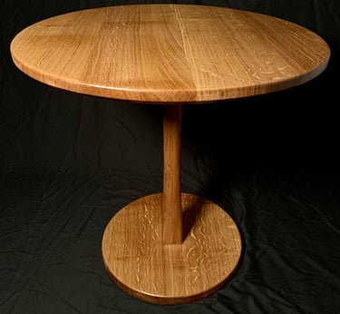 Oak Breakfast Table front view