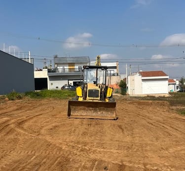 Terreno após serviço de terraplanagem e preparação para construção em Rio Claro SP.