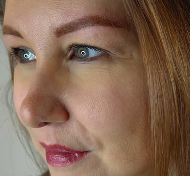 Dermopigmentation sourcils à sedan - résultat naturel sur-mesure DermoRepair Clinic 