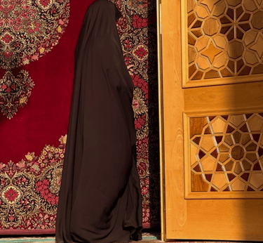 irani chadar. irani chadar with sleeves. irani chaddar in pakistan