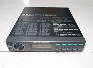 Yamaha FX500: multi effect processor.