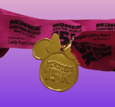 2008 Minnie Marathon Weekend Women Run the World 15K Medal