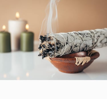 sauge qui brule. purifier son habitat par un magnetiseur geobiologue à nantes