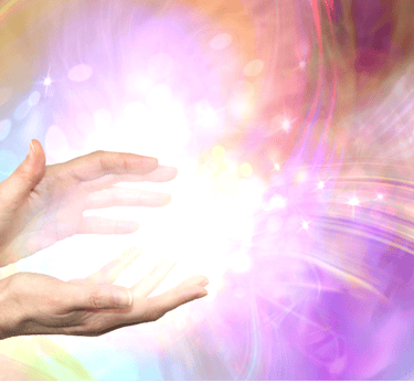 Ilustração de uma fonte de energia saindo das mãos de uma pessoa durante um processo de emanação.