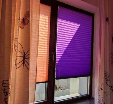 Jaluzele Plisate pe comanda Sev HOME, asiguram montaj in Bucuresti. Livram in toata tara