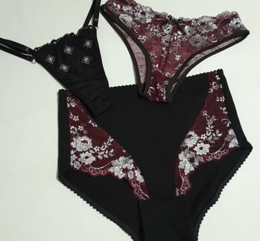 Accesorios y elemnetos kit de ropa intima carmela colm