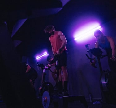 Alexandre Abbas en cours d'Athletic Lift chez Episod à Paris