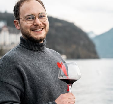 Hugo Jacquemart conseil en vins et évènements de prestige Annecy