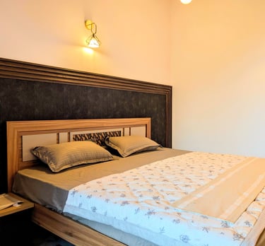 Room 1 at Kaveen Homes