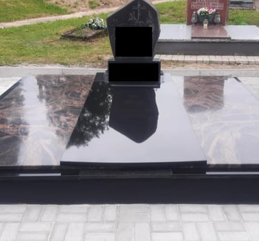 Kapo dengimas plokštėmis, paminklo pastatymas