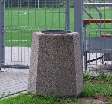 Betoninės šiukšliadėžės
