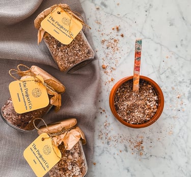 postpartum panjeeri in eco-friendly jars and bowl