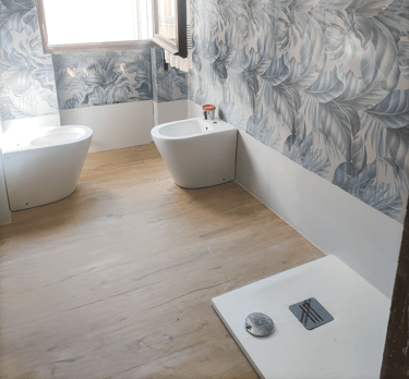 ristrutturazione bagno con materiali italiani: Paffoni, Grohe, Ideal Standard e Panaria Ceramiche