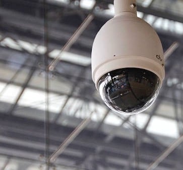 Sistema de vigilancia 24/7 en almacenes de alquiler en Madrid para estudiantes