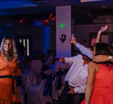 roaming photobooth wedding toronto