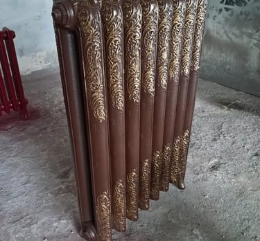 kahve üstü varak işlemeli nostaljik döküm radyatör
