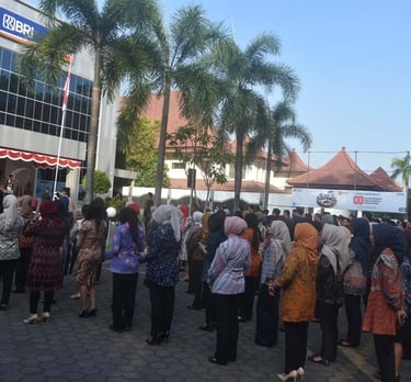 Upacara HUT RI Ke 80 BRI BO Lumajang