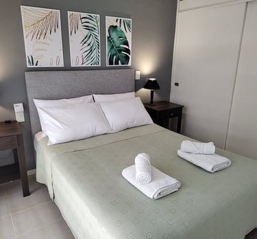 Dormitorio, amplio placard
