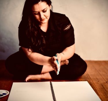 <img src=“Carmela Martello.png” alt=“Ganzheitliche Begleitung von Schwangeren, Kinderwunsch, Geburtstrauma und Fehlgeburt"