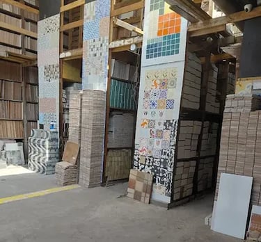 Maior loja de pisos e azulejos antigos do litoral paulista