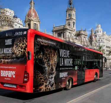 Agencia especializada publicidad autobuses Valencia