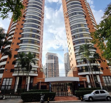 Apartamento à venda no Panamby, Morumbi em São Paulo SP. Edifício Tons do Tangará. Ao lado do Parque