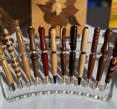 tylo en bois précieux fabriqué à la main dans l'atelier Armelle B. à Saint-Martin