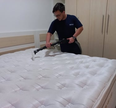 Limpeza de Estofados em Itapoá