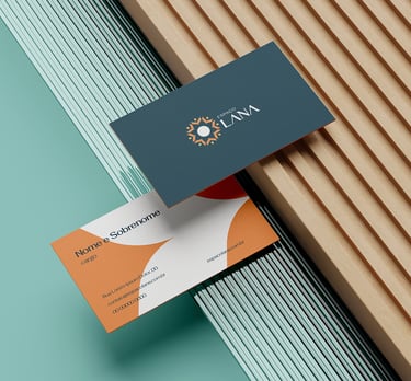 Elegant business card with the visual identity of Espaço Lana on a background of wood and glass